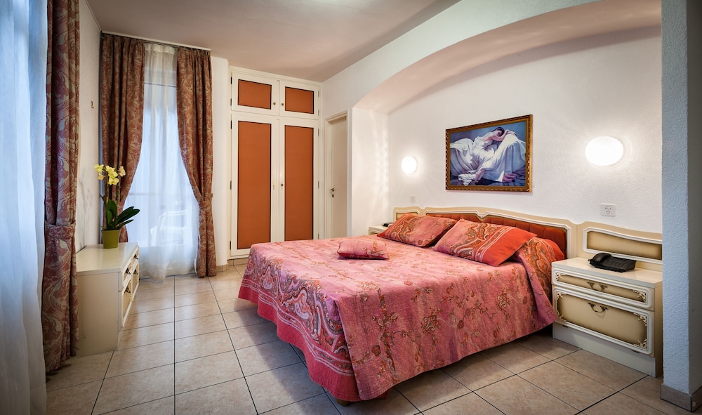 Hotel dell Angelo 9/32
