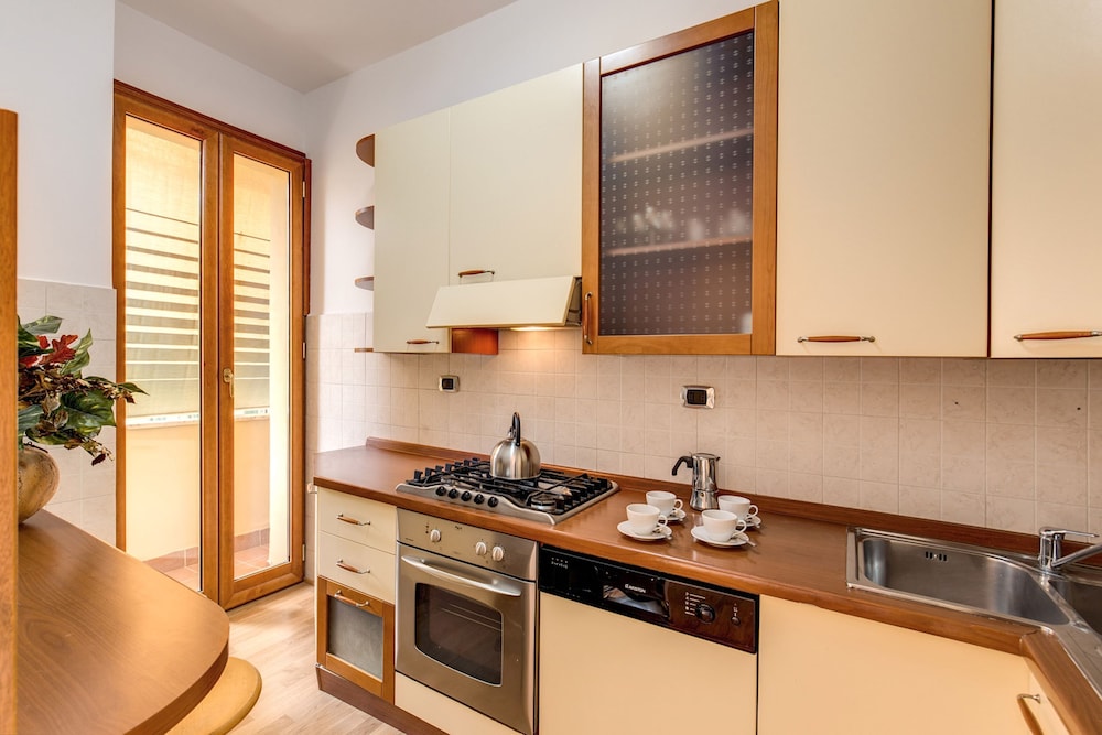 M&L Apartment - case vacanze a Roma 44/50