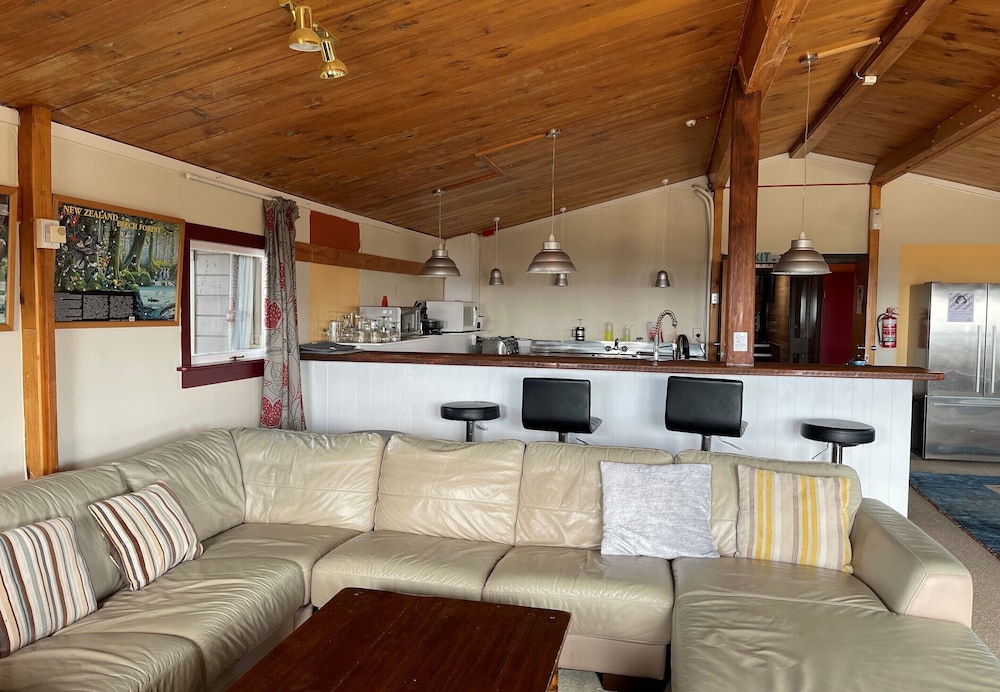 Skotel Alpine Resort 10/72