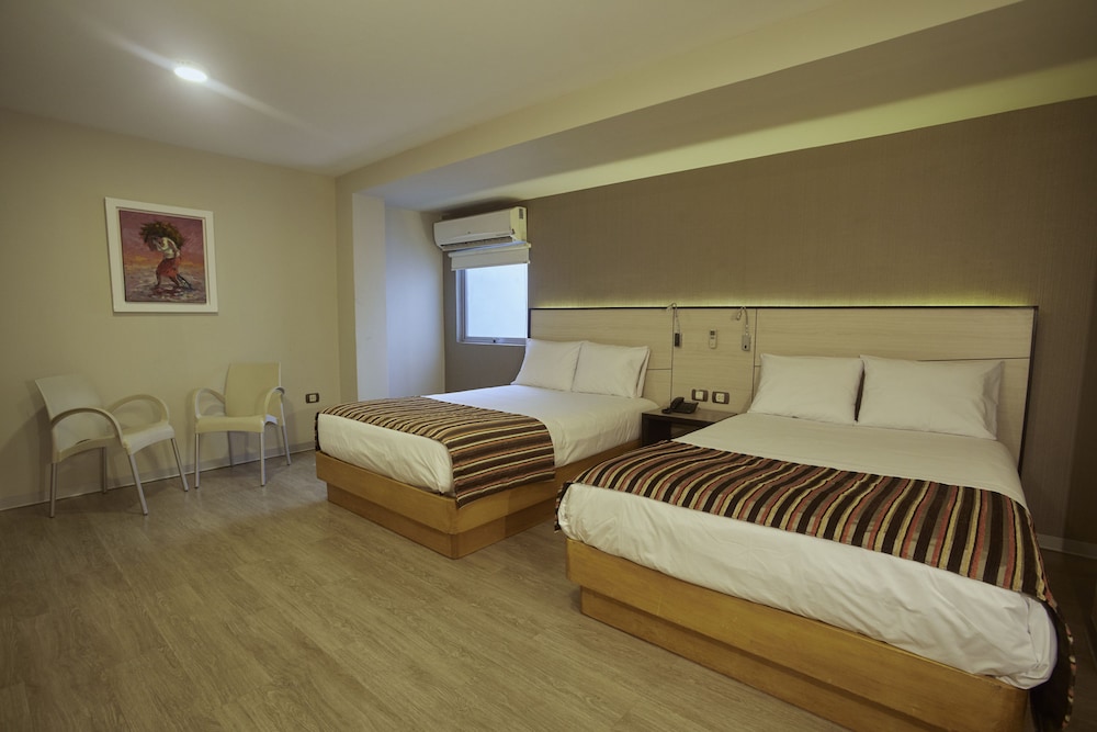 Victoria Regia Hotel 15/50
