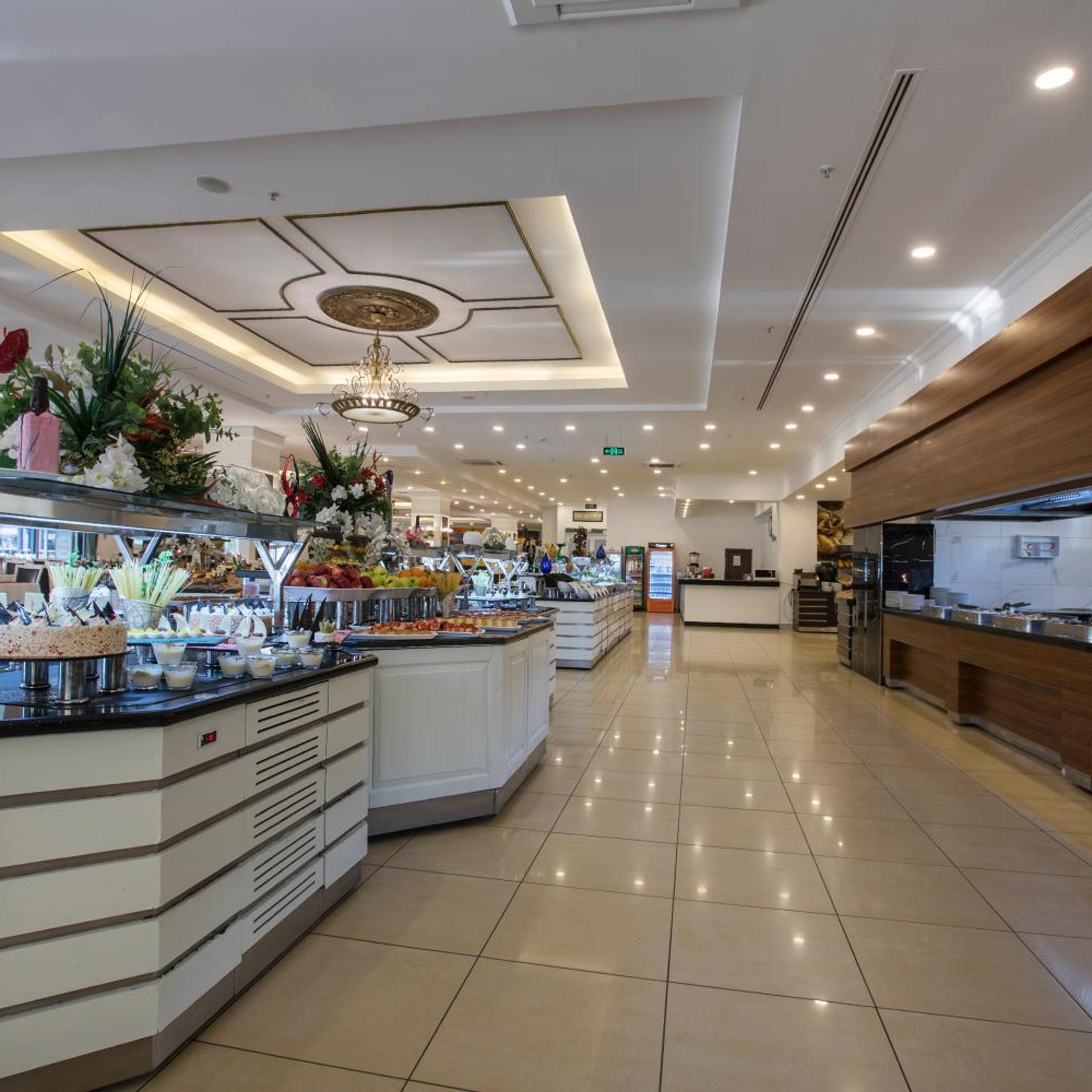 Meridia Beach Hotel 7/51