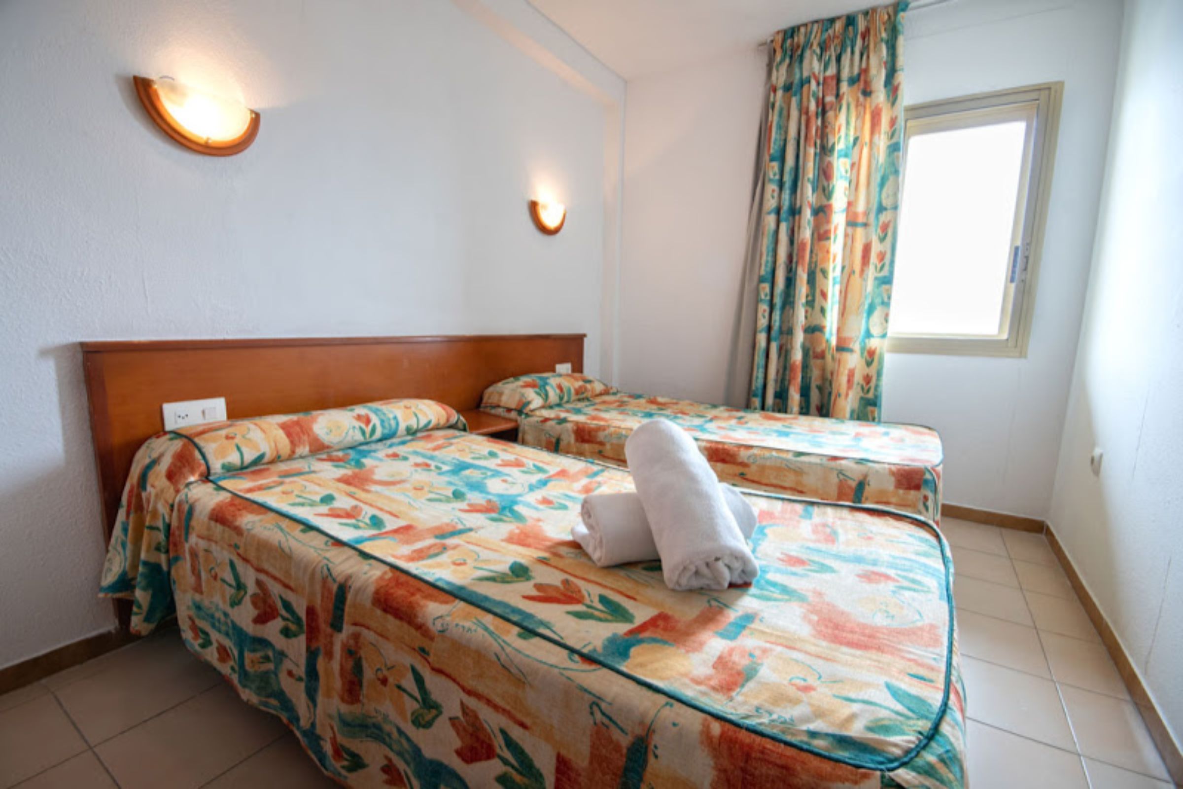 Rentalmar Blue Beach Apartments 12/50