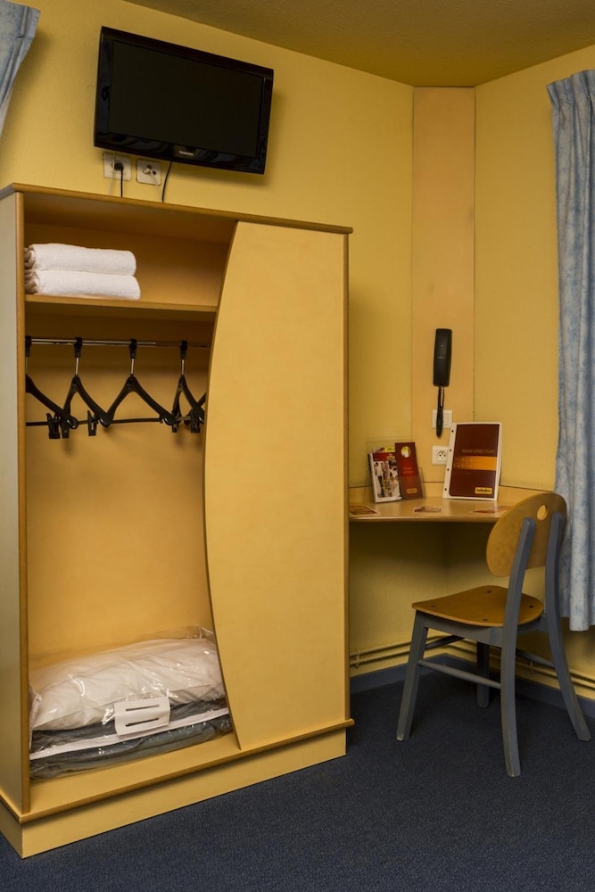 Hotel Residence Avermes 34/47
