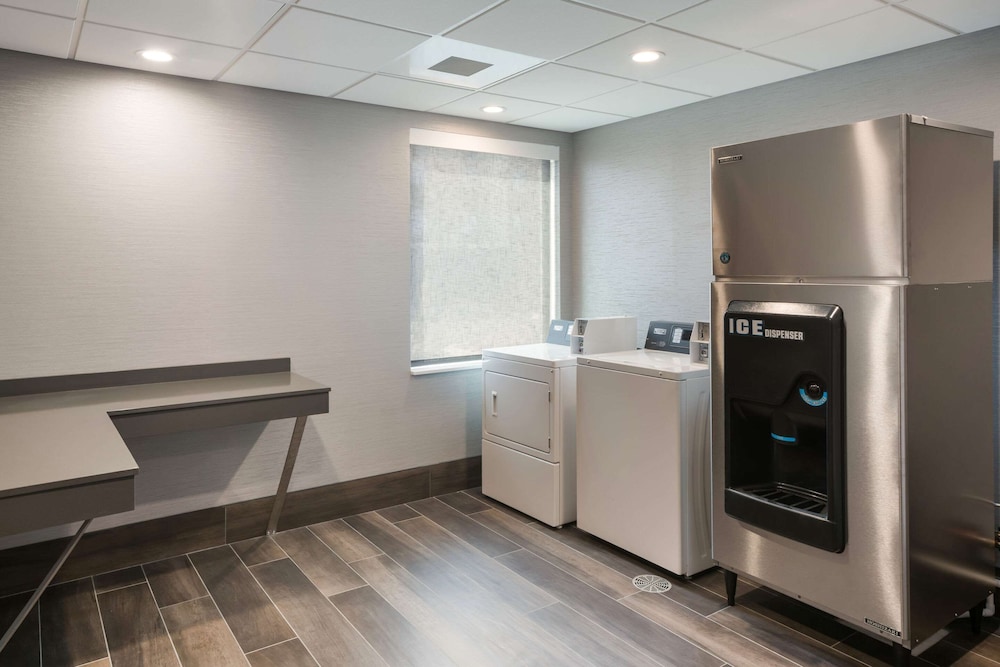Comfort Suites Kennewick at Southridge 9/47