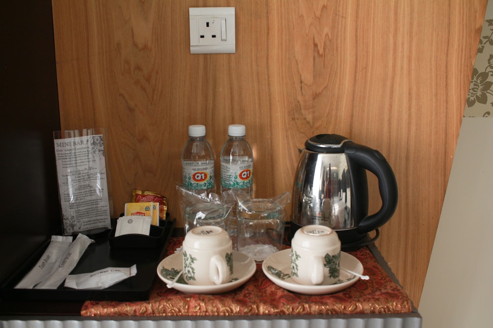 Shervinton Executive Boutique Hotel 31/60