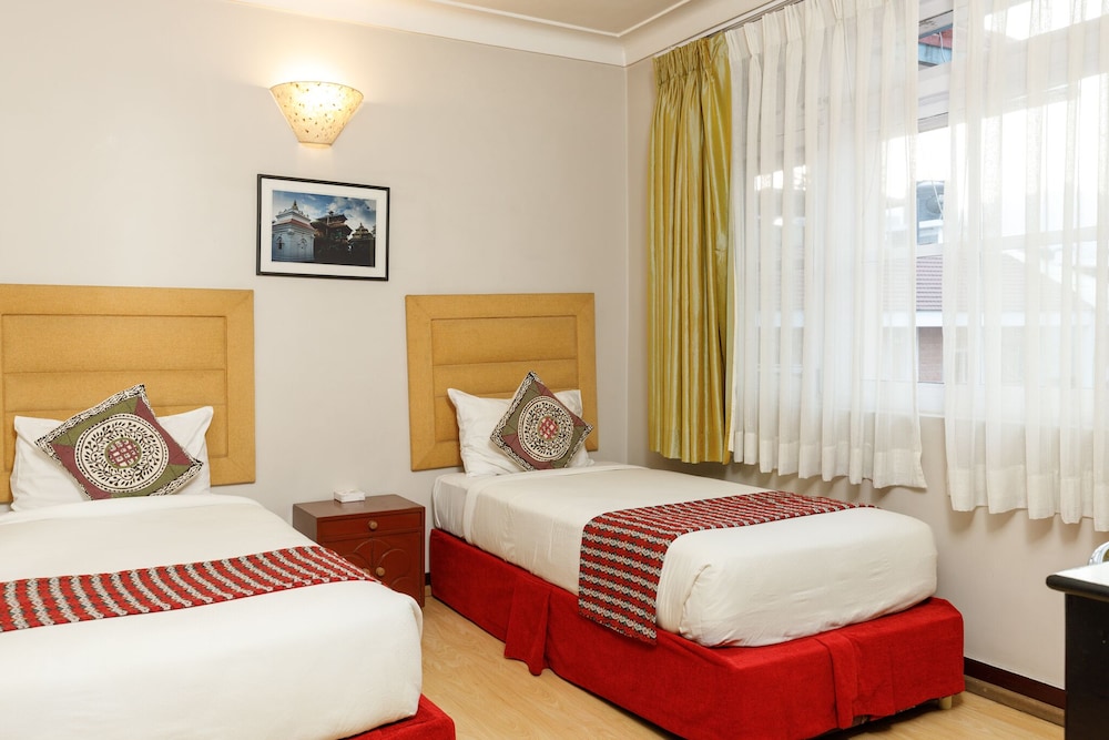 Shaligram Hotel 12/50