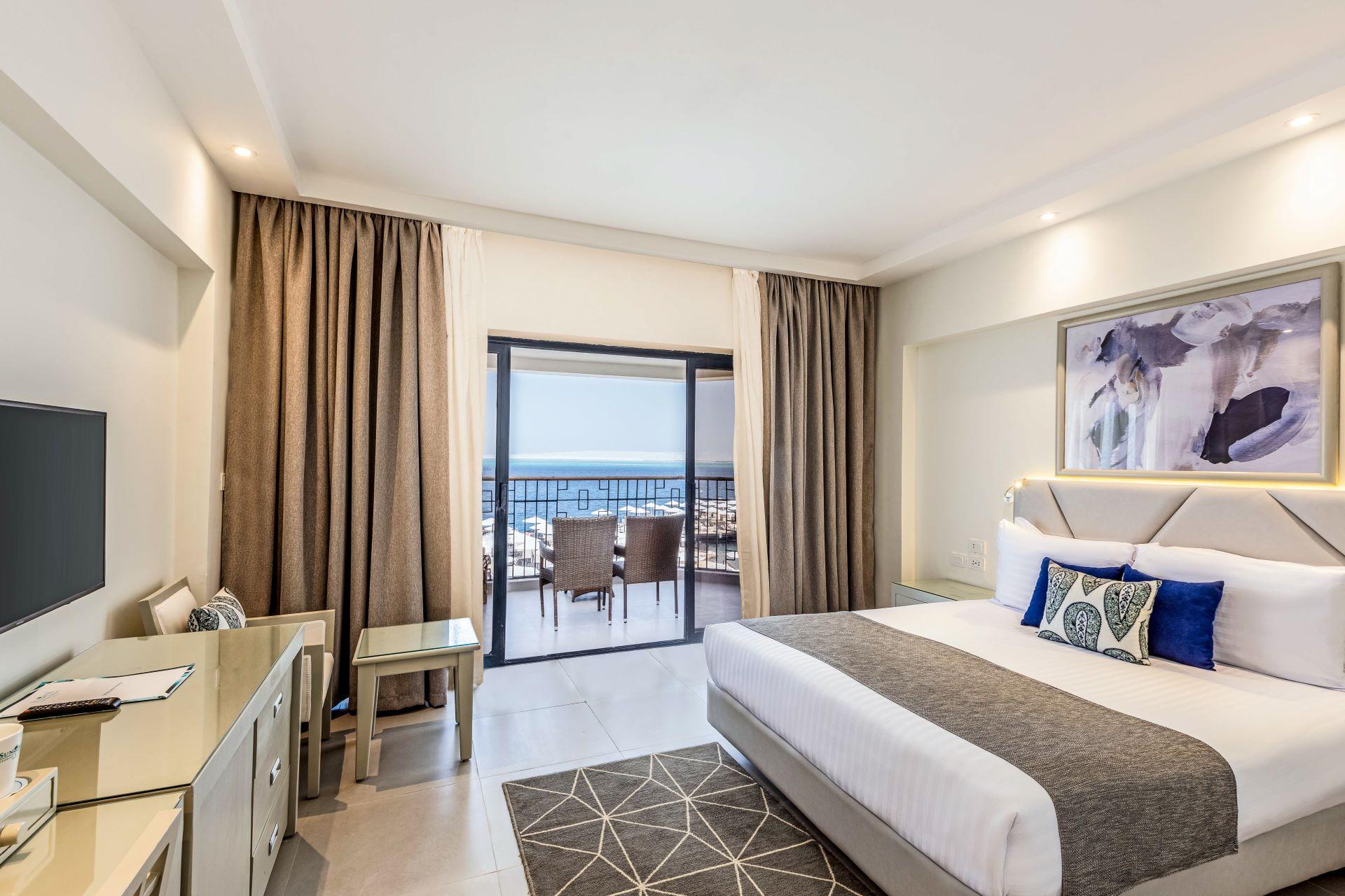 Premium, Queen Bed, Sea View