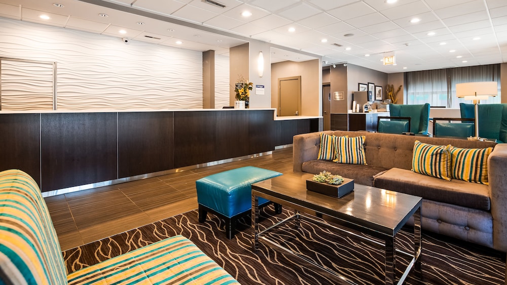 Best Western River North Hotel 5/48