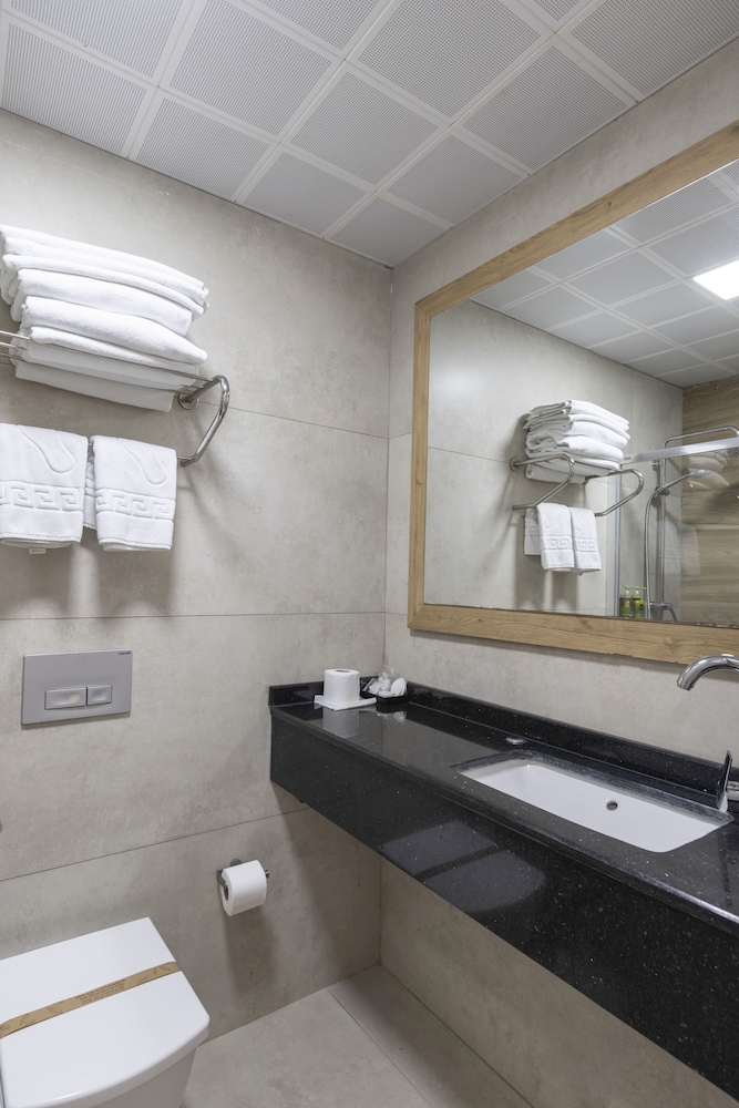Nehir Hotel Kesan 43/46