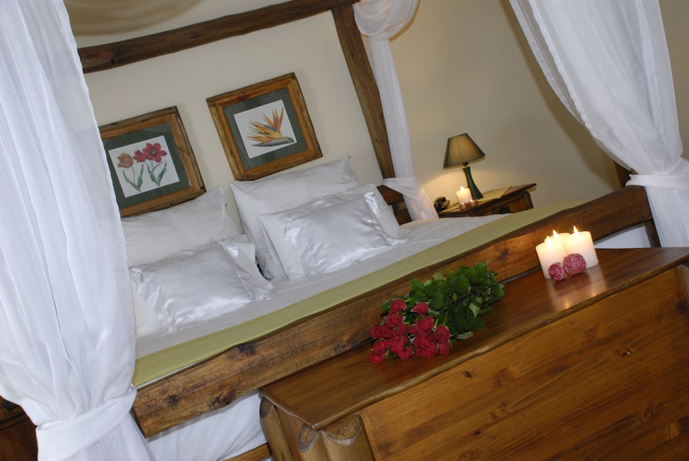 Bridal, Honeymoon, Lily, Suite, King Bed