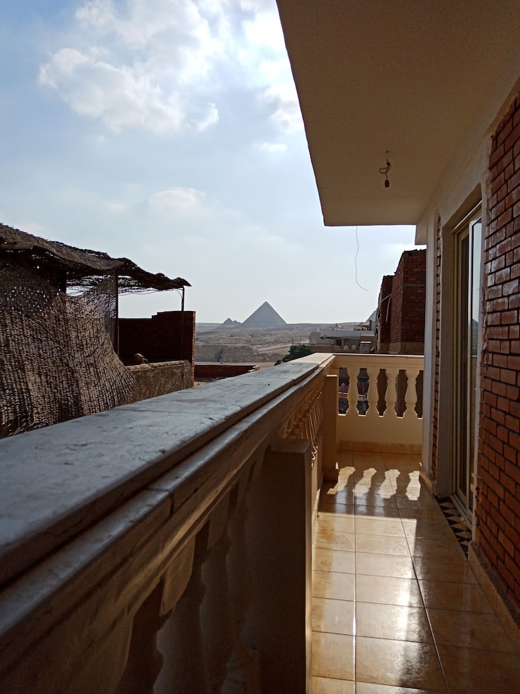 Pyramids Plateau Hotel 22/41