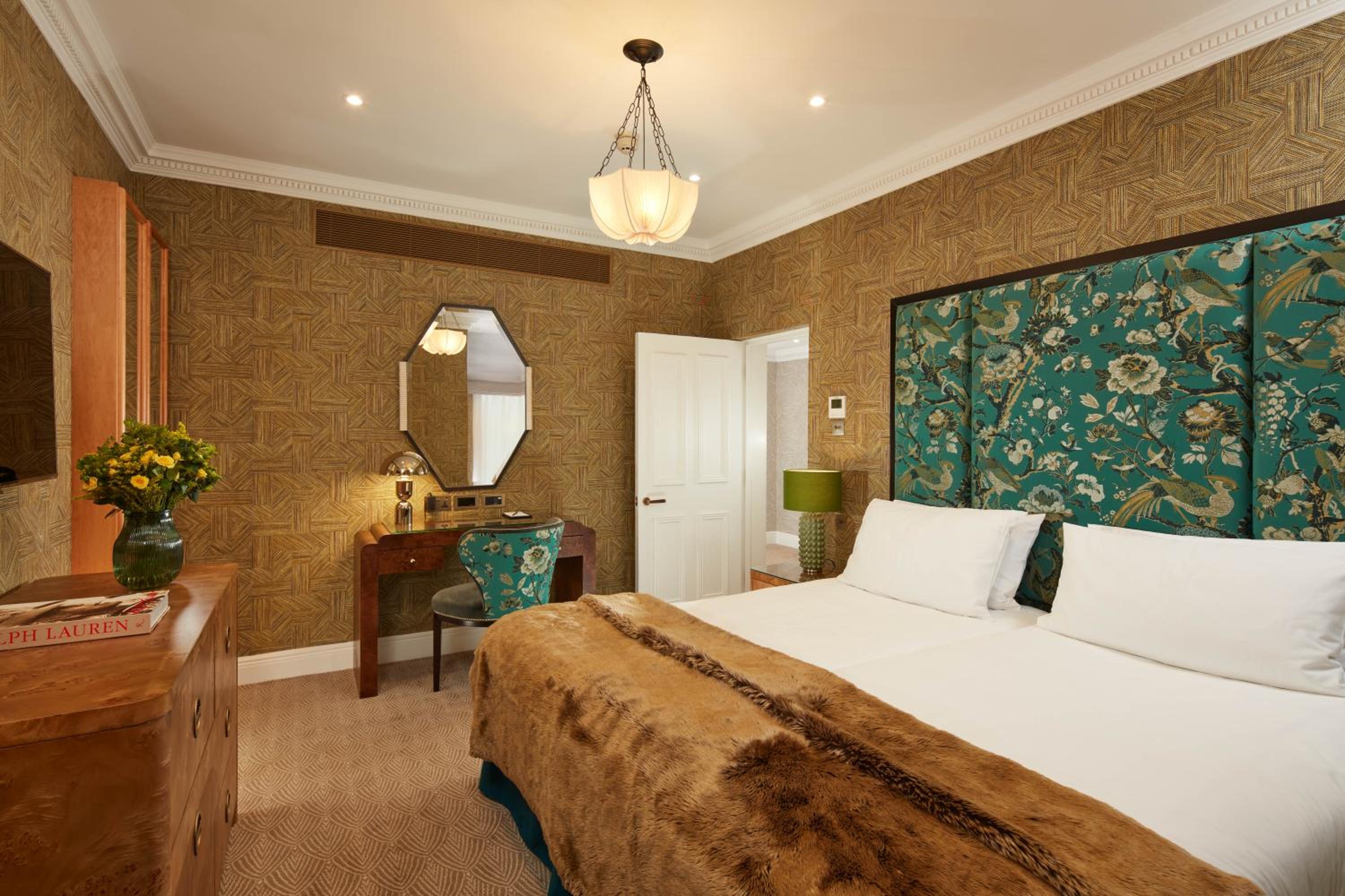 2 Bedrooms, Garden