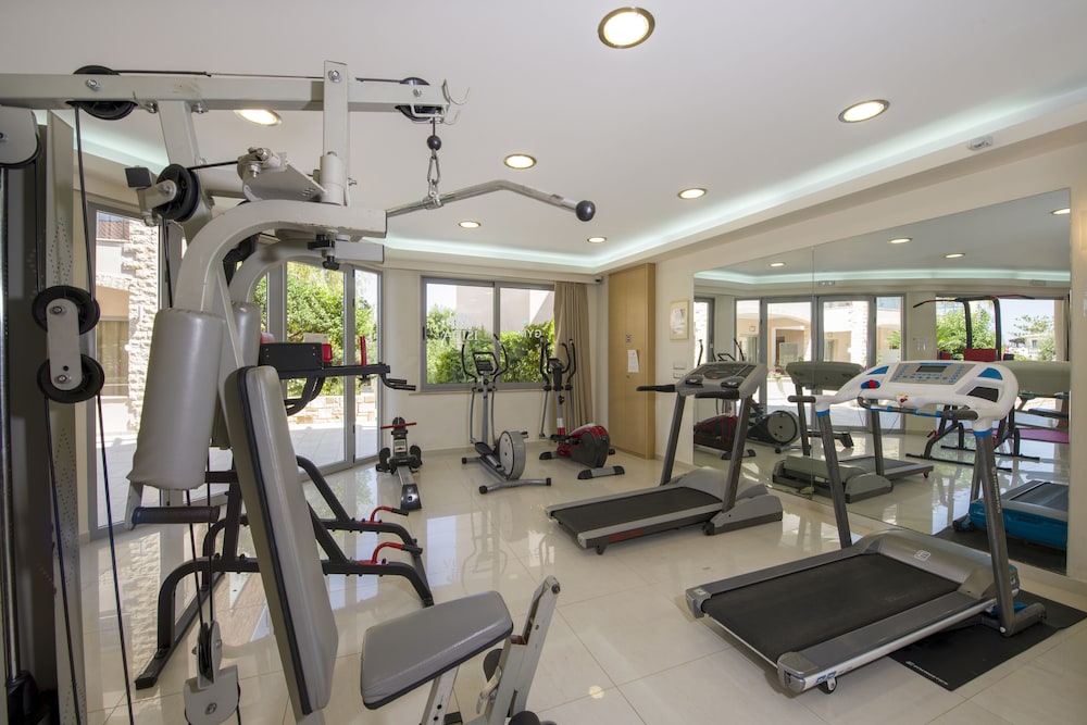 Isida Hotel 23/50
