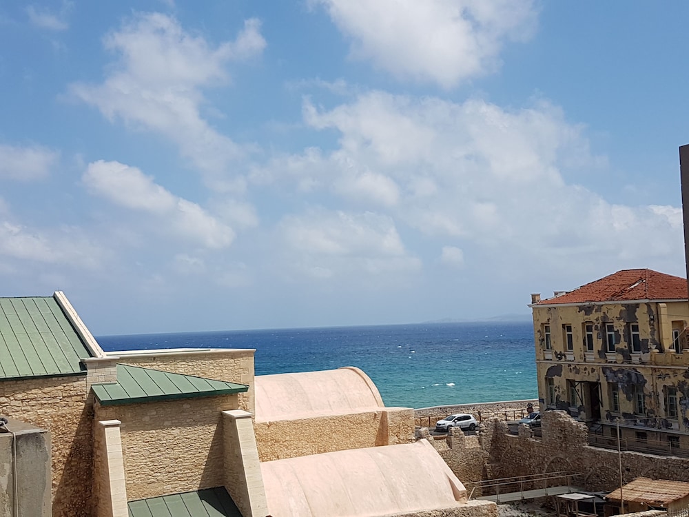 Heraklion Old Port Apartments 38/48