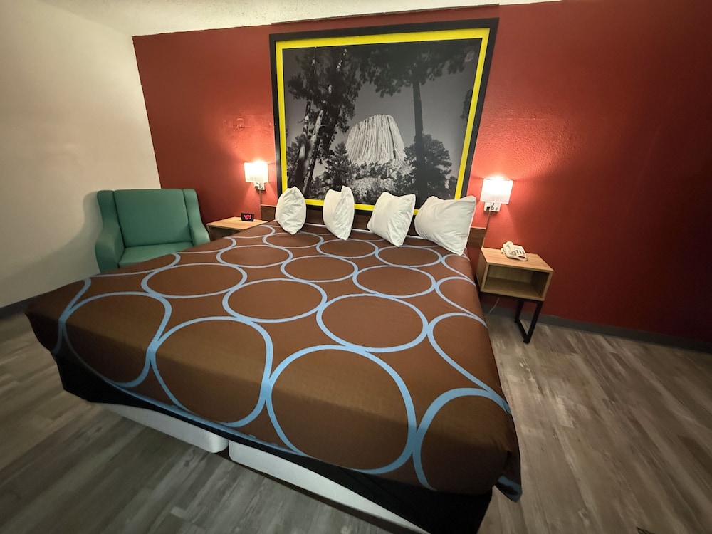 Super 8 by Wyndham Newcastle 23/59