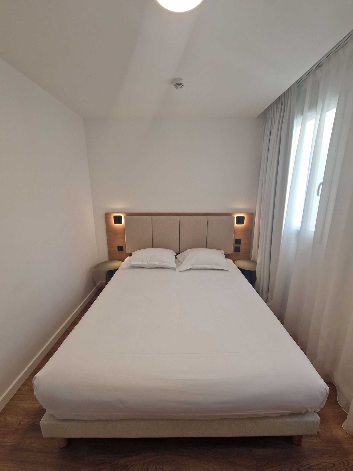 SUPERIOR, APARTMENT, DOUBLE BED, SOFA