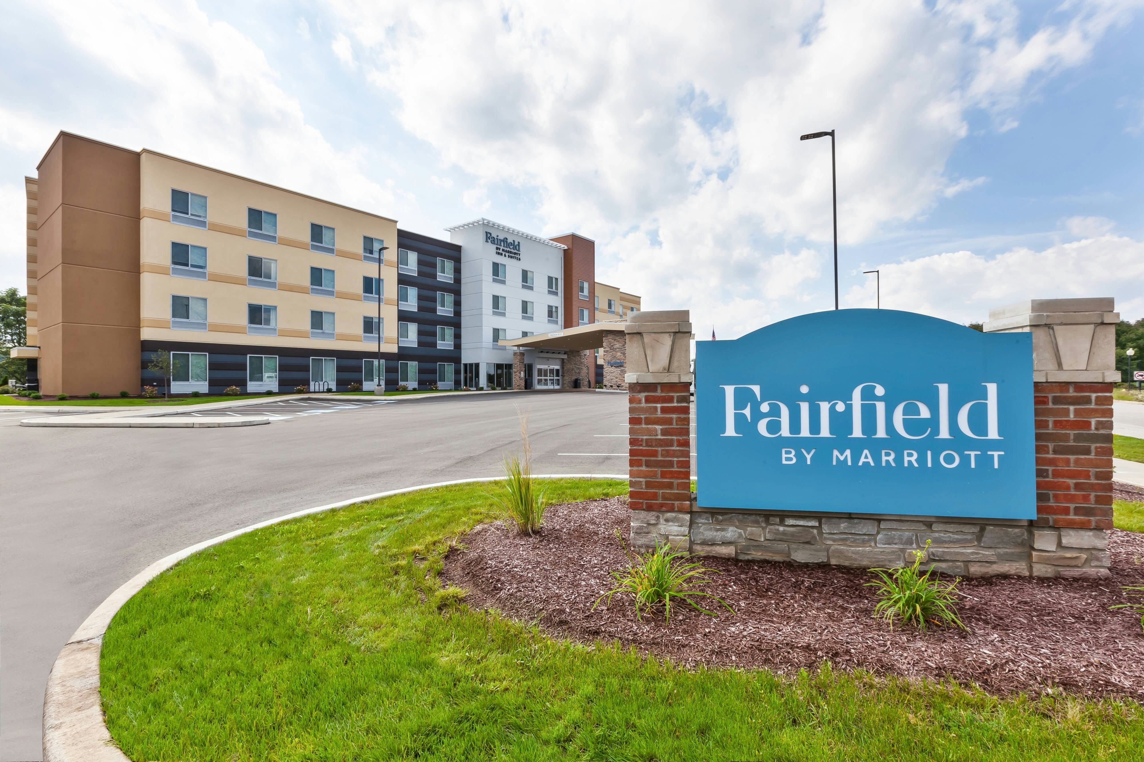Fairfield Inn And Suites By Marriott Goshen 2/38