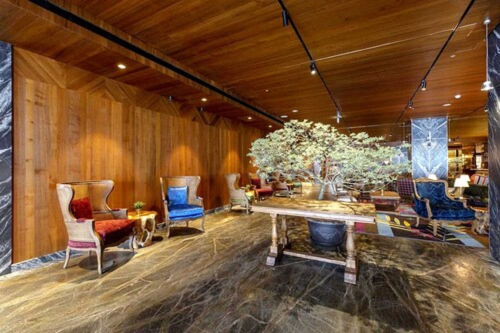 Inhouse Hotel Grand 4/65