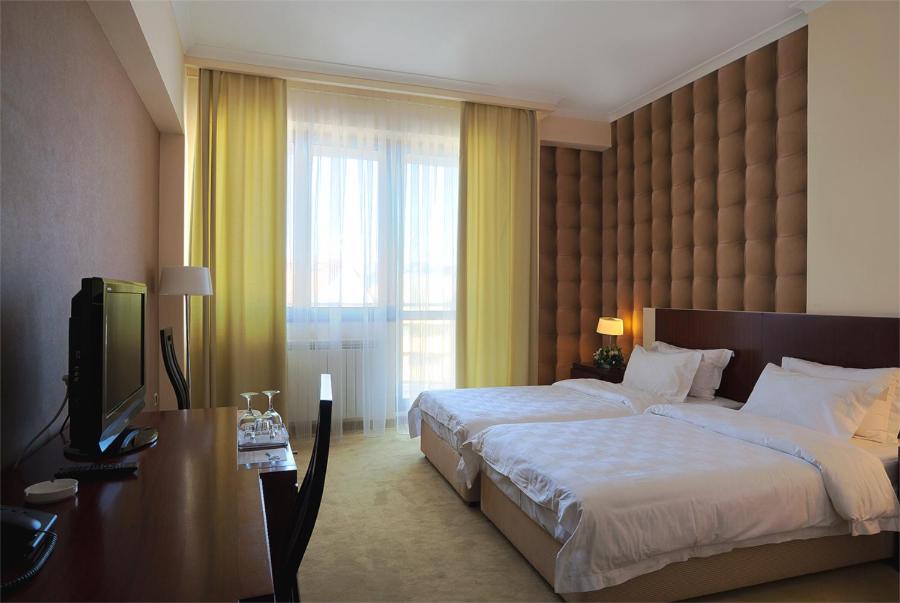TURIST HOTEL 16/51