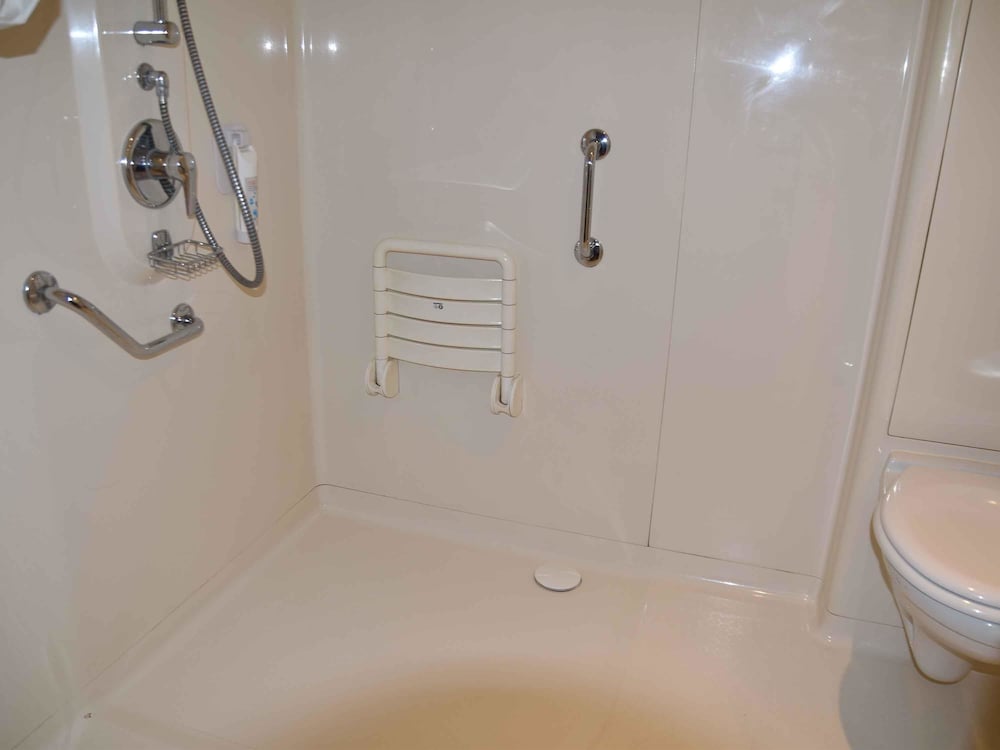 Ibis Budget Rochefort 19/50
