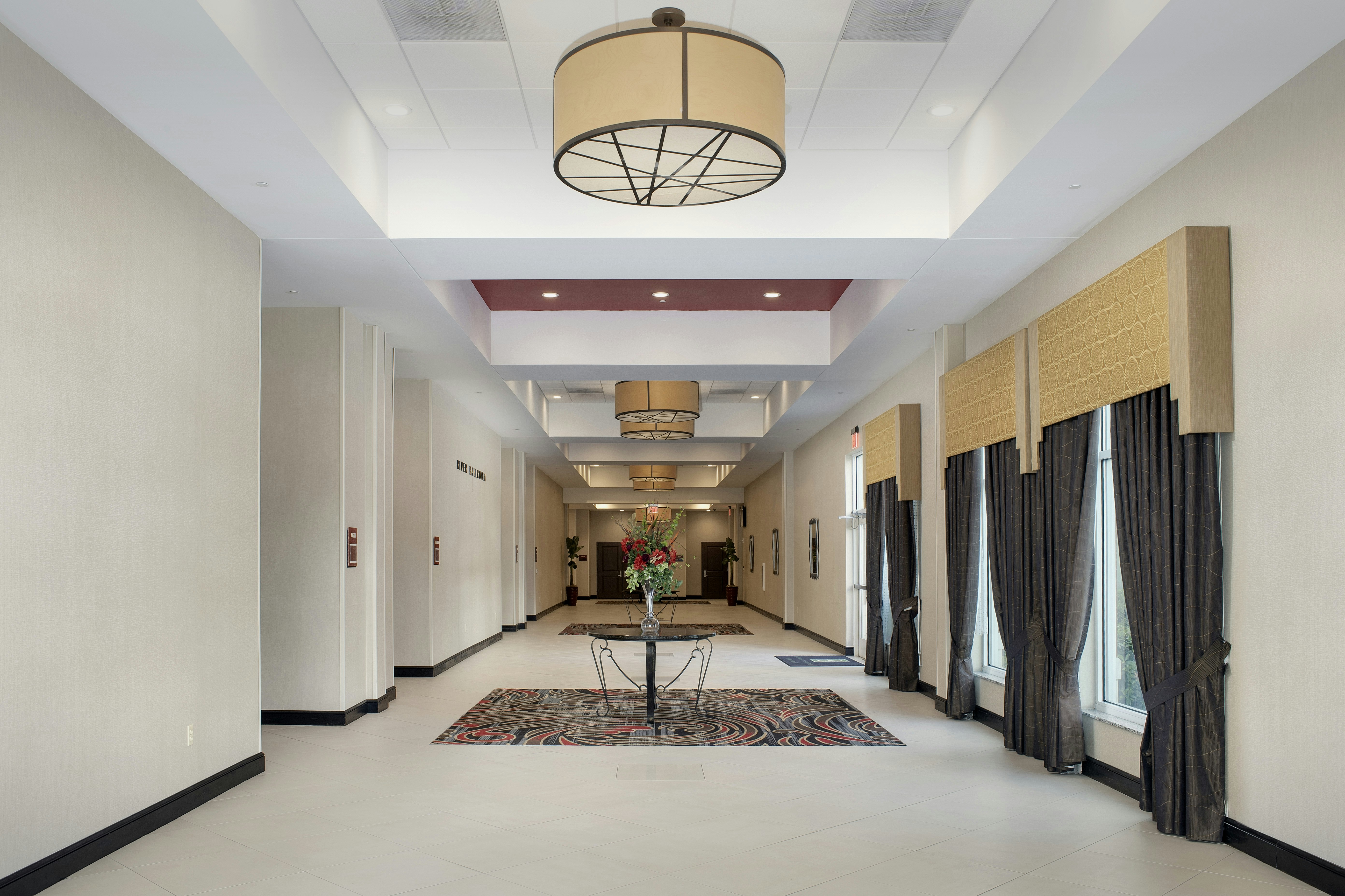 Embassy Suites by Hilton Birmingham Hoover 32/68