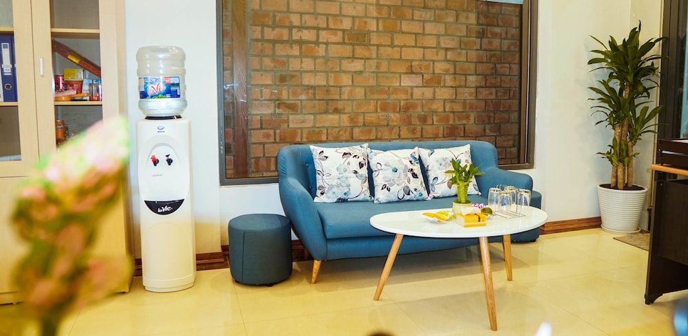 Green House Service Apartment 7/46