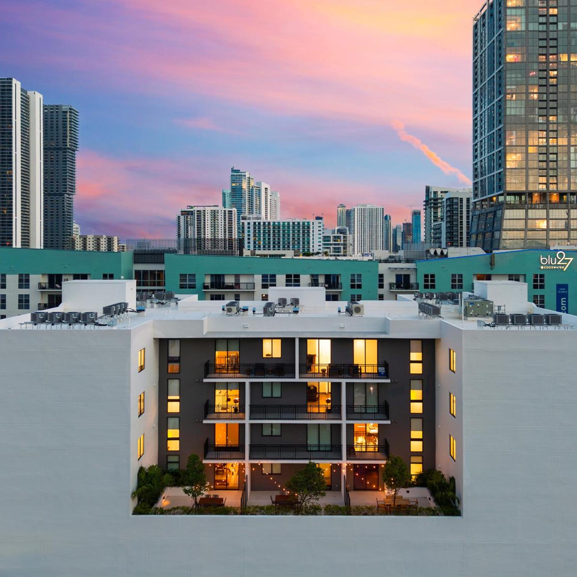 Sense28 Edgewater, an AvantStay Hotel 6/49
