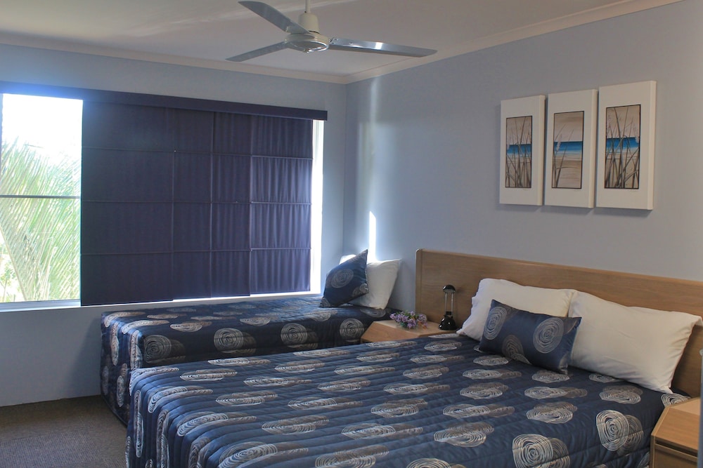 Rainbow Sands Resort 5/29