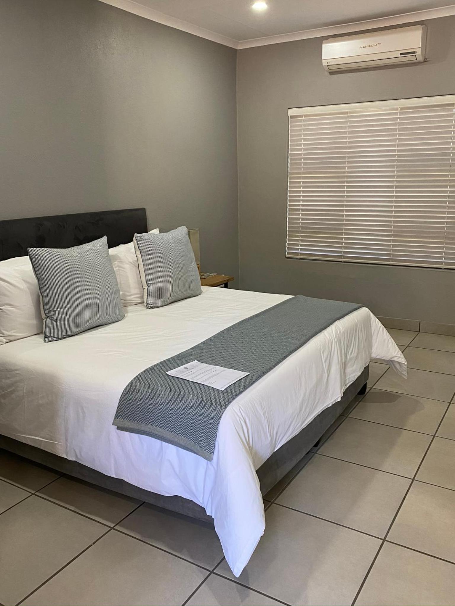 Letaba Junction Lodge 16/50