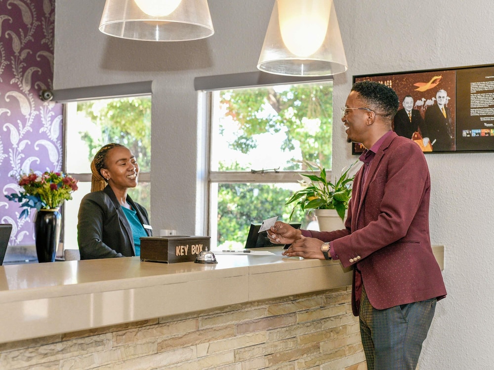 Mercure Johannesburg Bedfordview Hotel 9/72