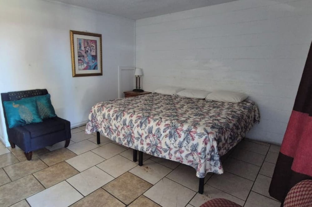 Arrow Motel by OYO Near Downtown 20/49