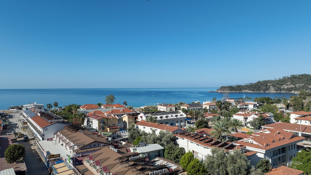 Sundia by Liberty Oludeniz 56/65