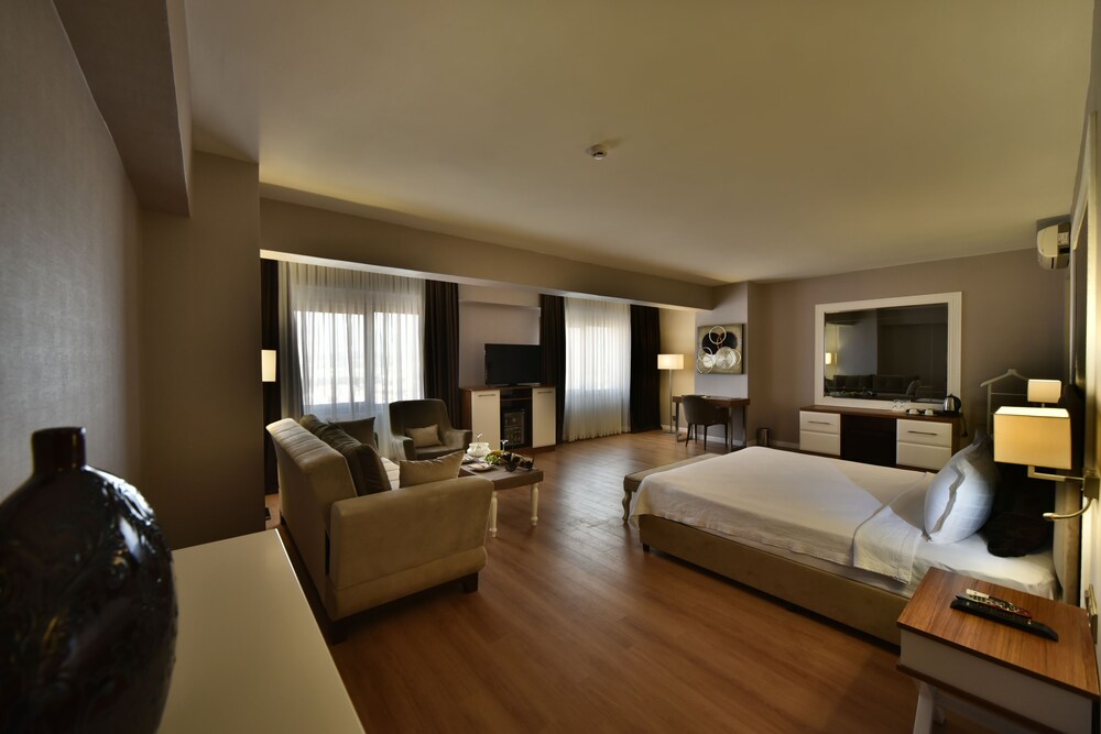 North Point Hotel 21/68