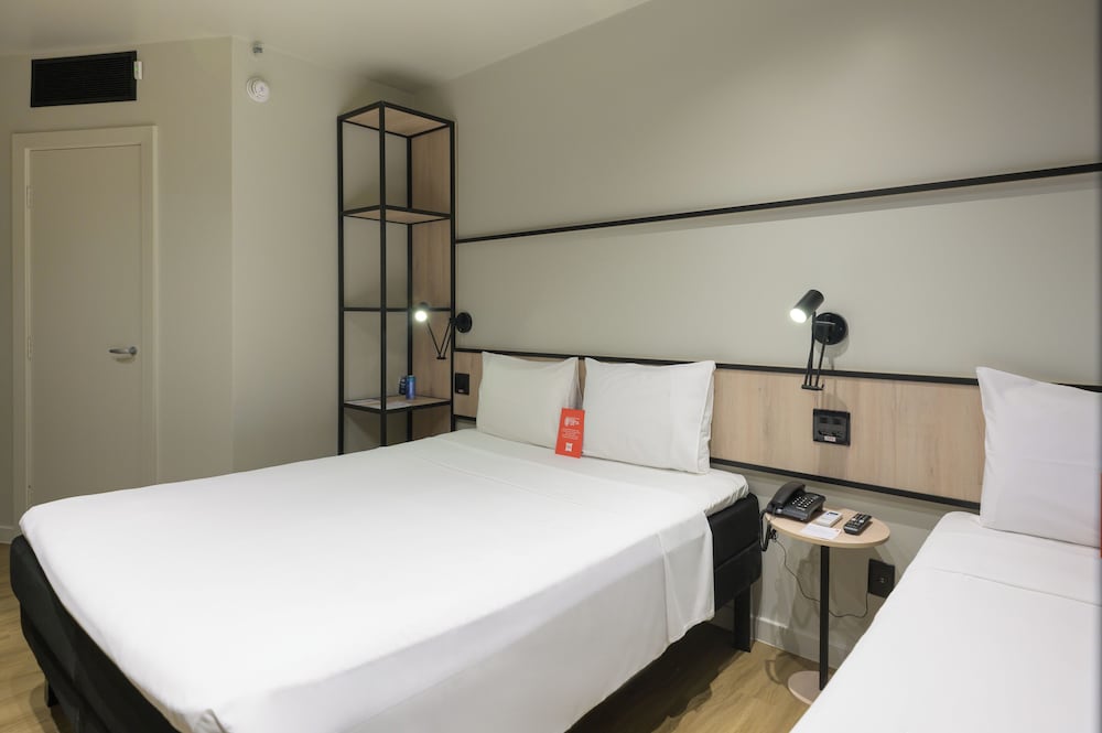 Ibis Aracaju 21/64