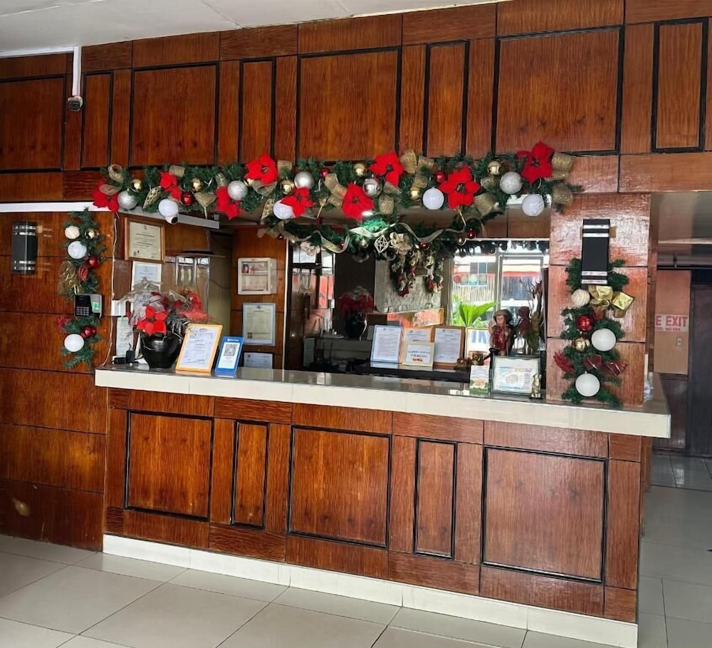 Bamboo Garden Business Inn 24/27