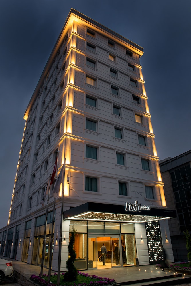 Nish Palace Exclusive Suites 4/48