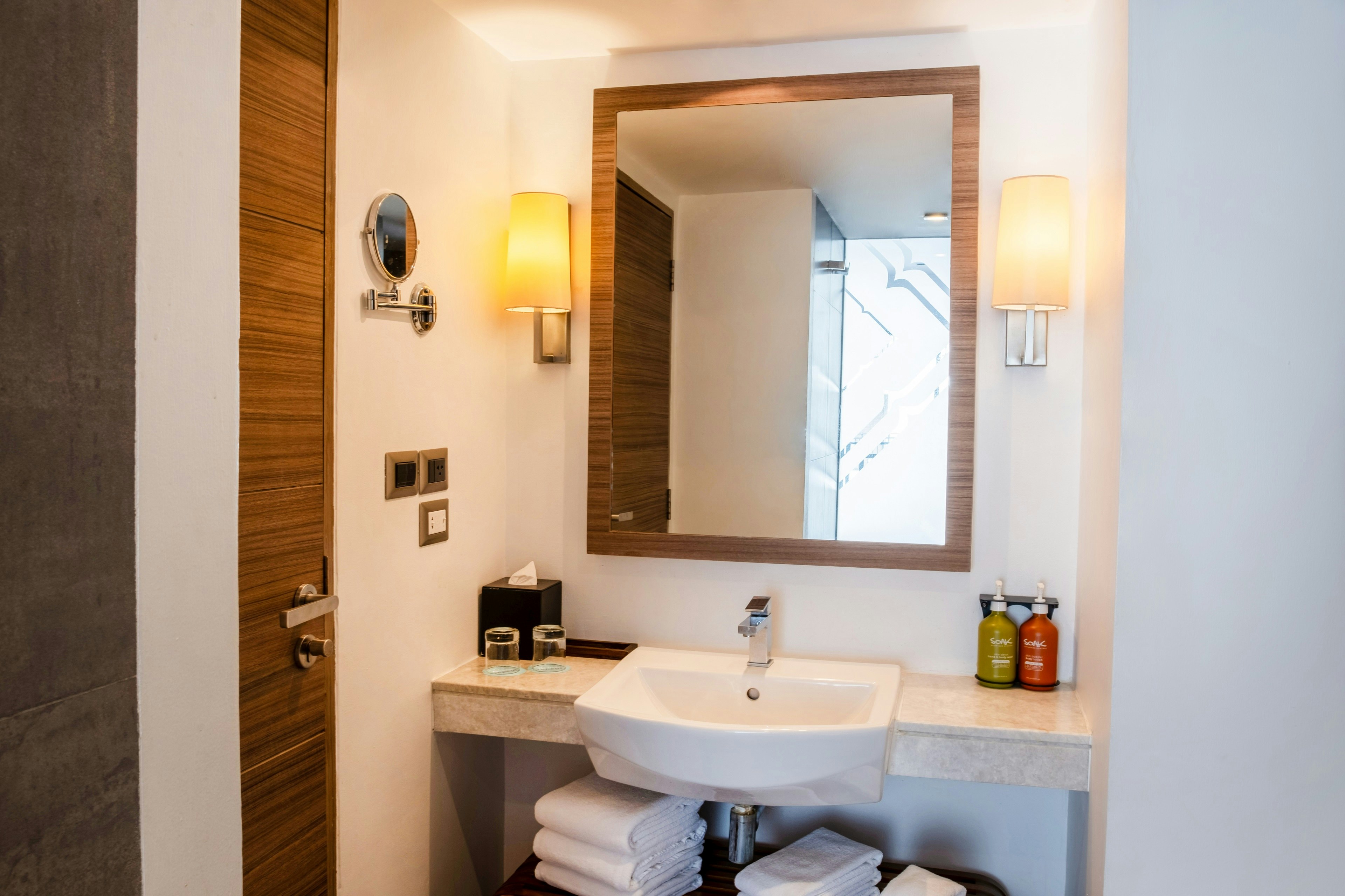 Holiday Inn Resort Phuket Karon Beach 48/50