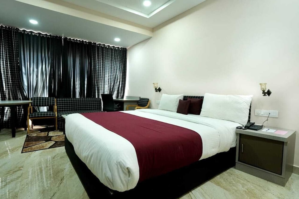 Hotel Sagar Iinternational 9/42