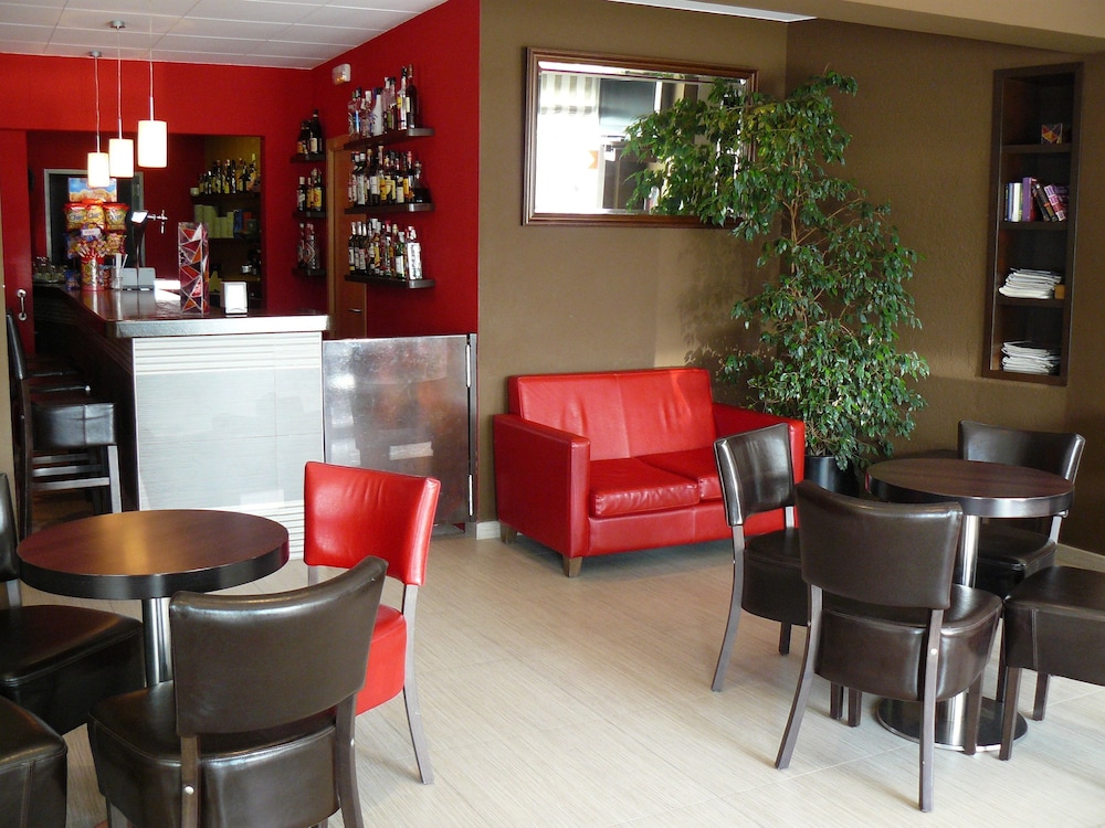 Hotel Les Illes 27/50