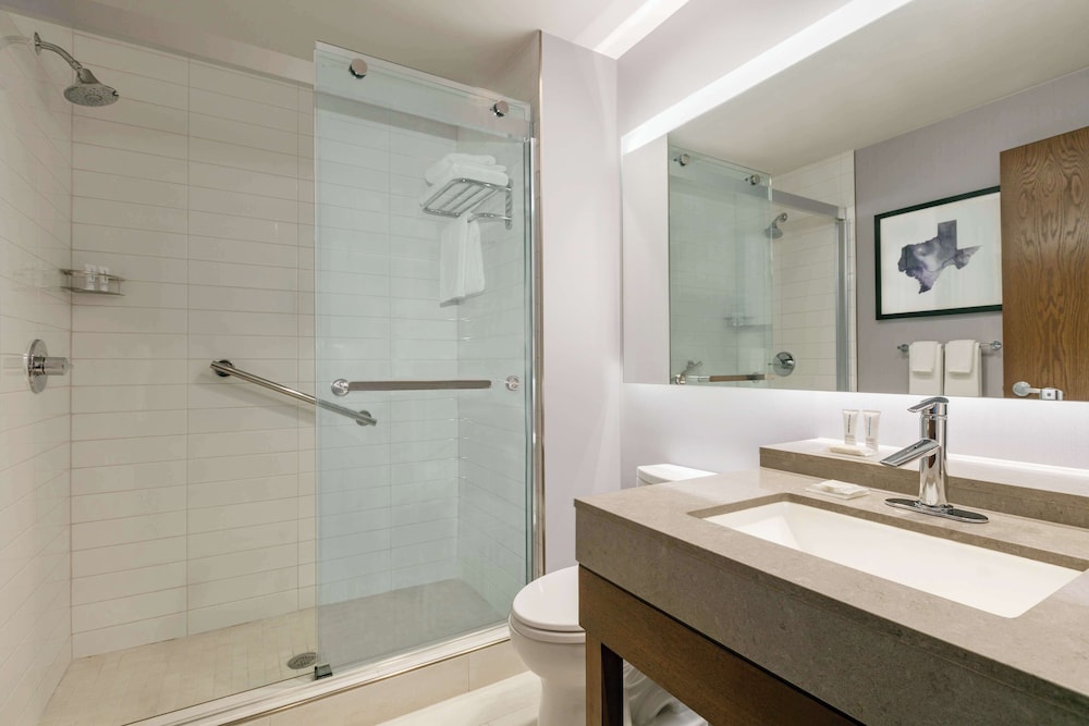 Hyatt Place Fort Worth/TCU 49/50