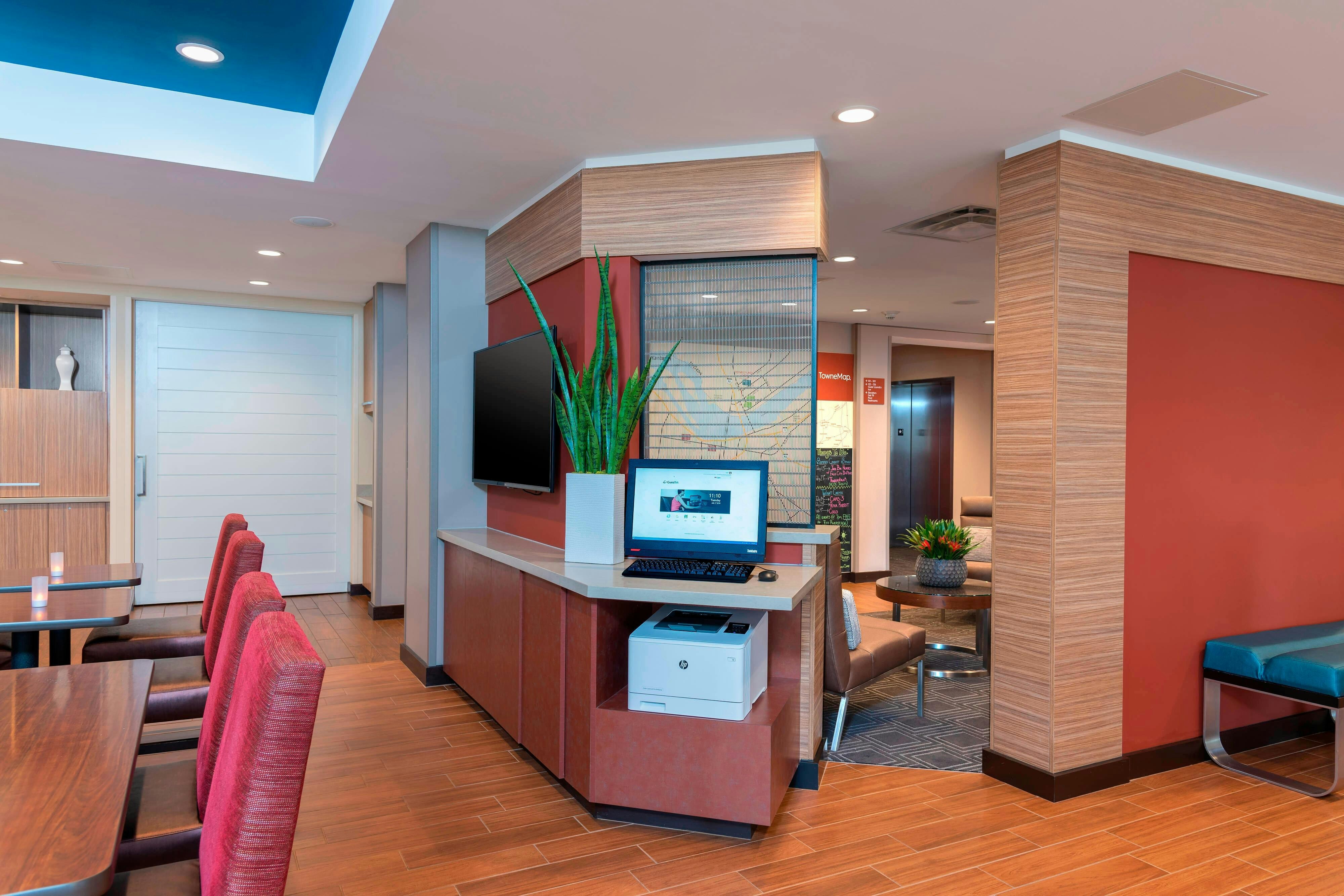 TownePlace Suites by Marriott Louisville North 36/40