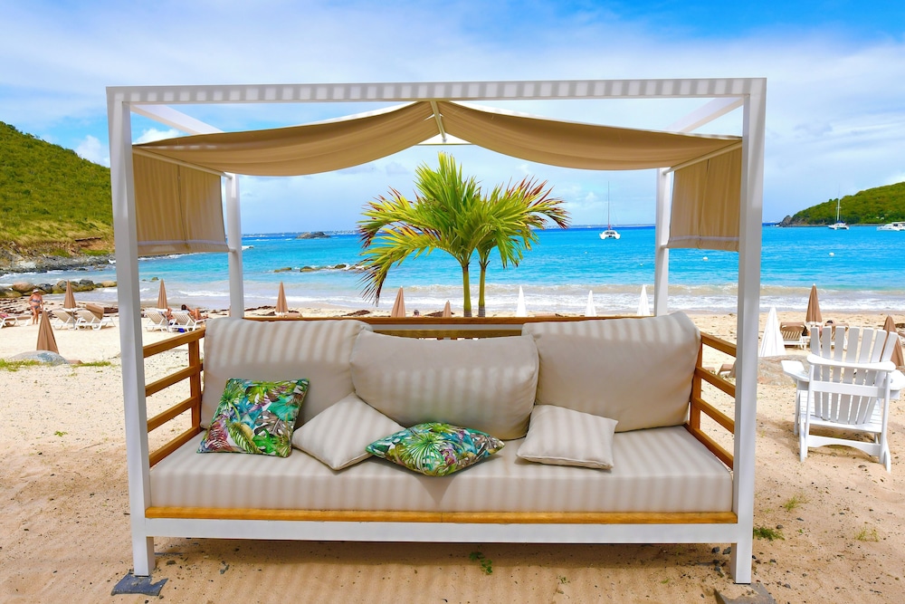 Anse Marcel Beach Resort 28/50