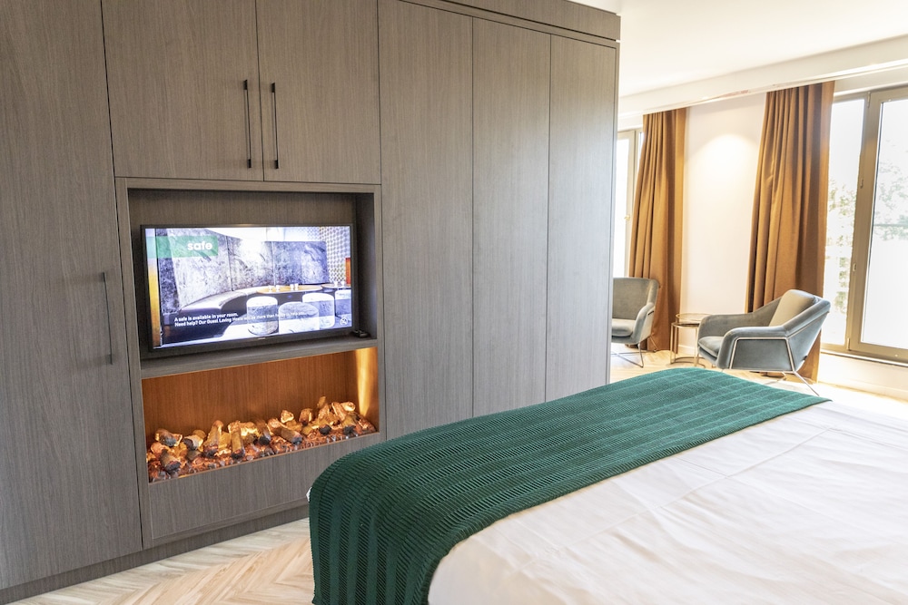 M Hotel 5/60