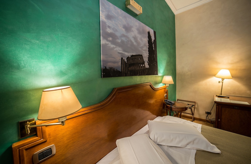Hotel Kent Roma 30/63
