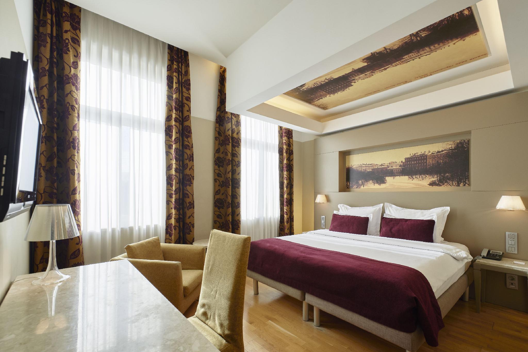 Room, Double Bed