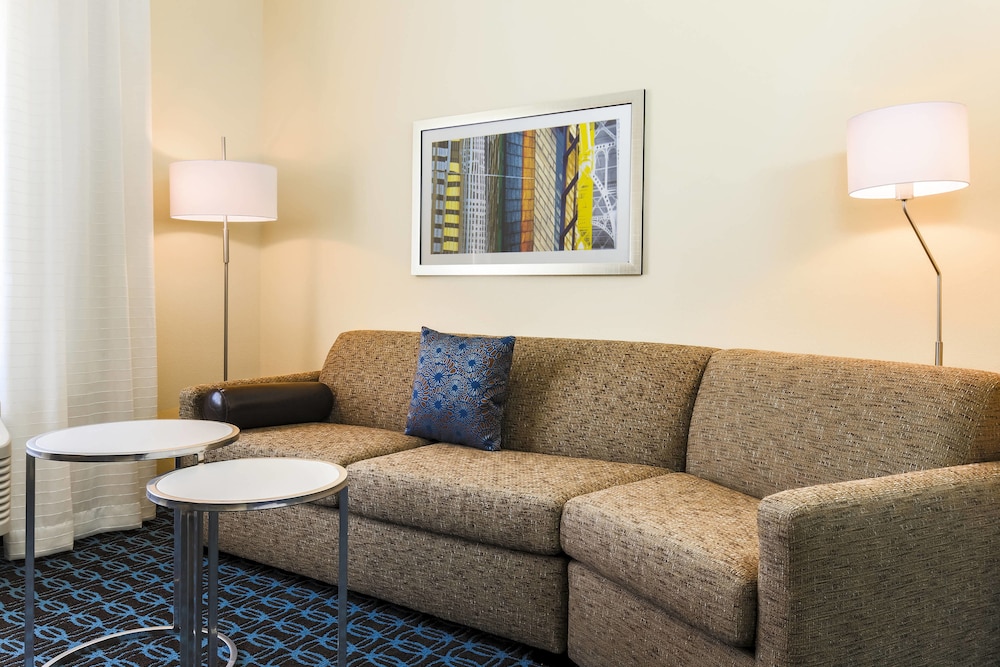 FAIRFIELD INN & SUITES PECOS 25/41