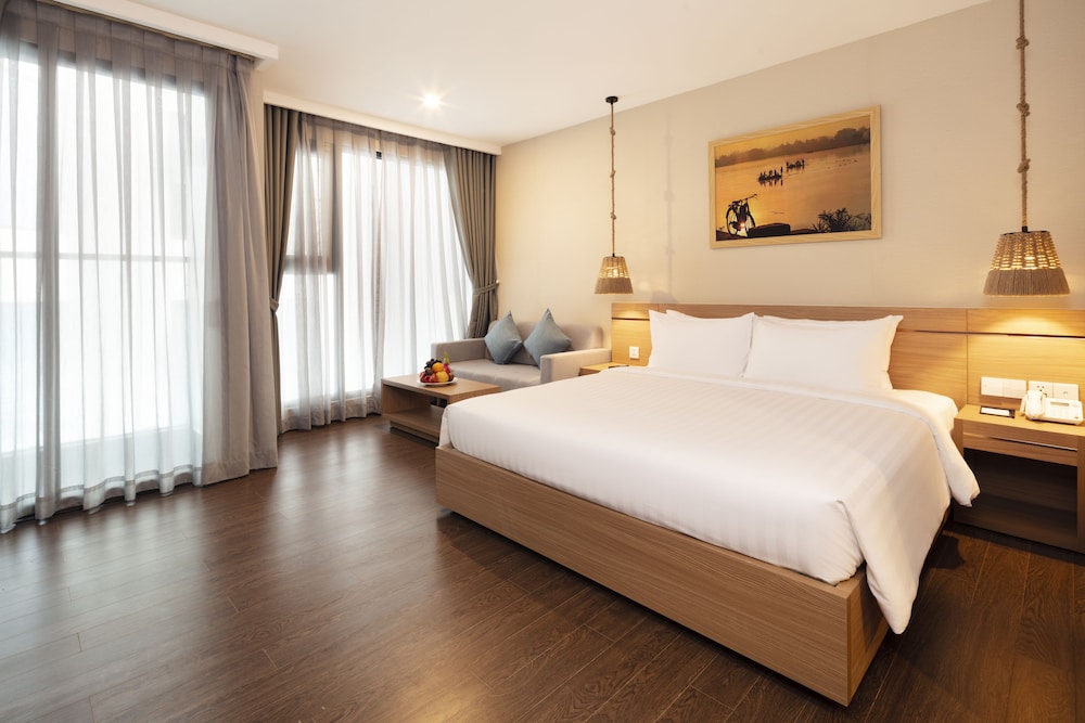 Virgo Hotel 18/79
