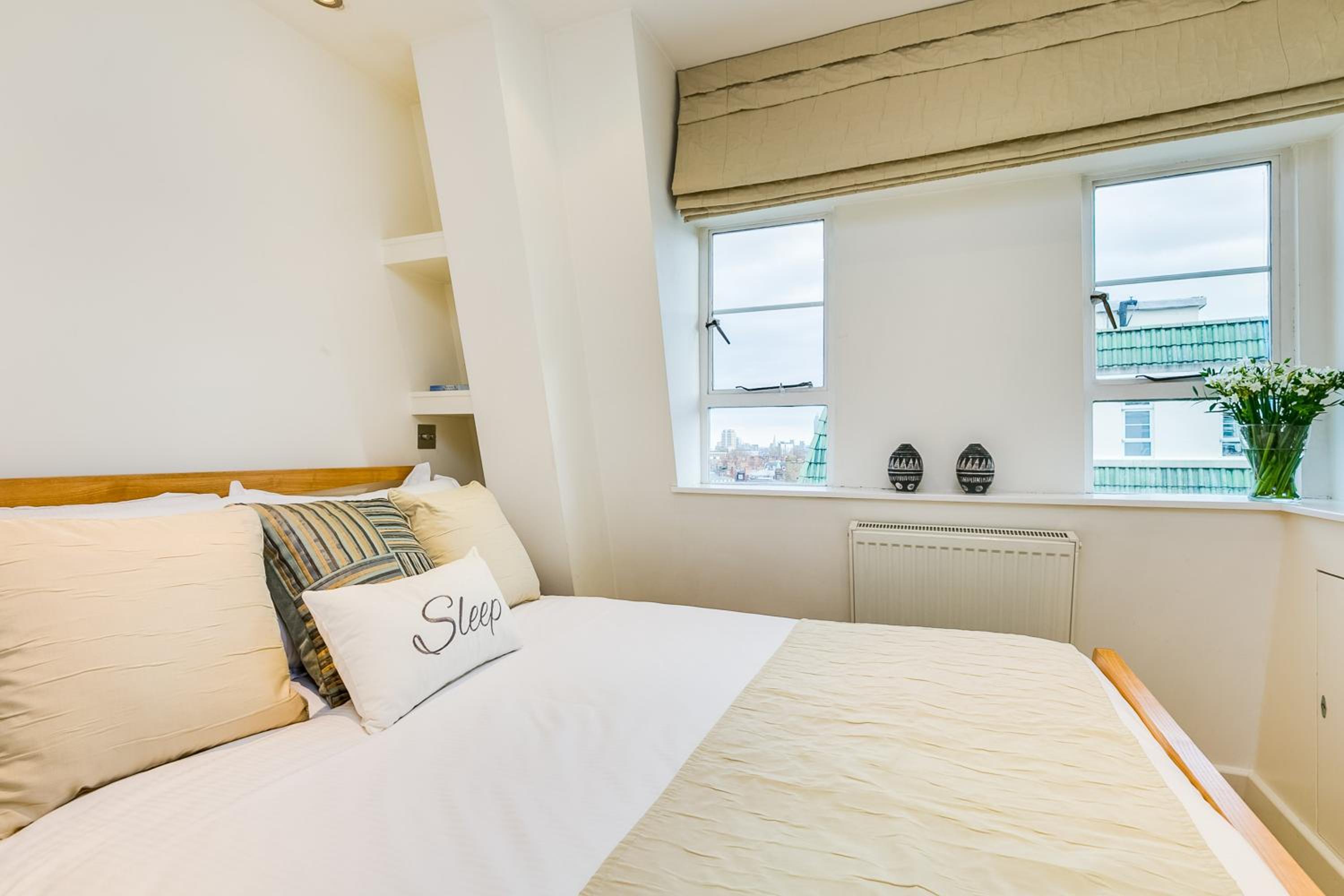 Nell Gwynn Chelsea Accommodation 14/50