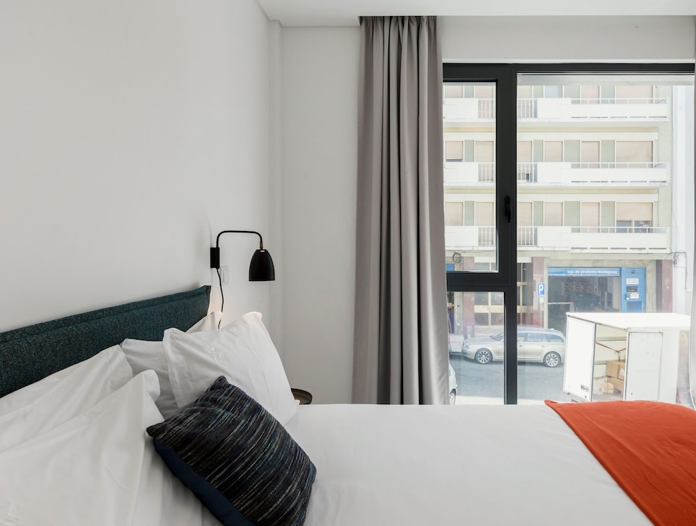 Lisbon Serviced Apartments Parque 31/66