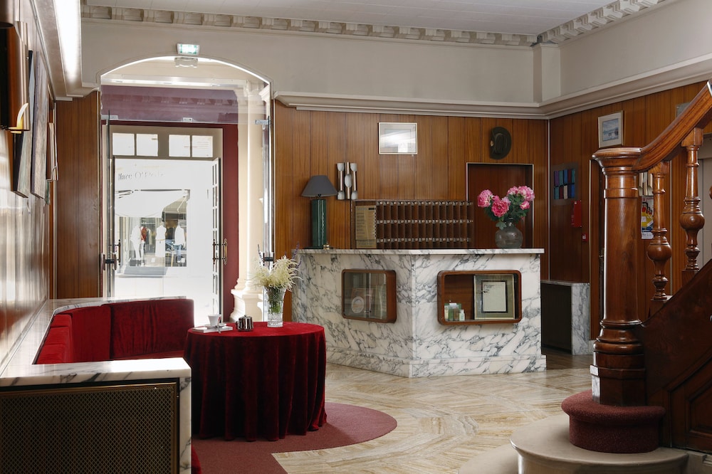 Best Western Grand Hotel de L Univers 6/59